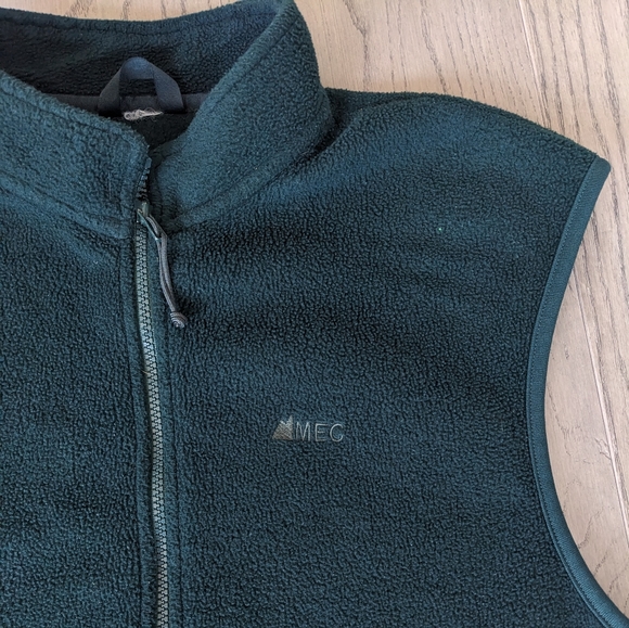 MEC Polartec Fleece Vest - Picture 2 of 12